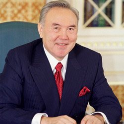 Назарбаев подвел итоги 18-летнего развития страны Главные новости, Литер 17 декабря 2009 Президент Казахстана Нурсултан Назарбаев поздравил граждан с Назарбаев подвел итоги 18-летнего развития страны Главные новости, Литер 17 декабря 2009 Президент Казахстана Нурсултан Назарбаев поздравил граждан с